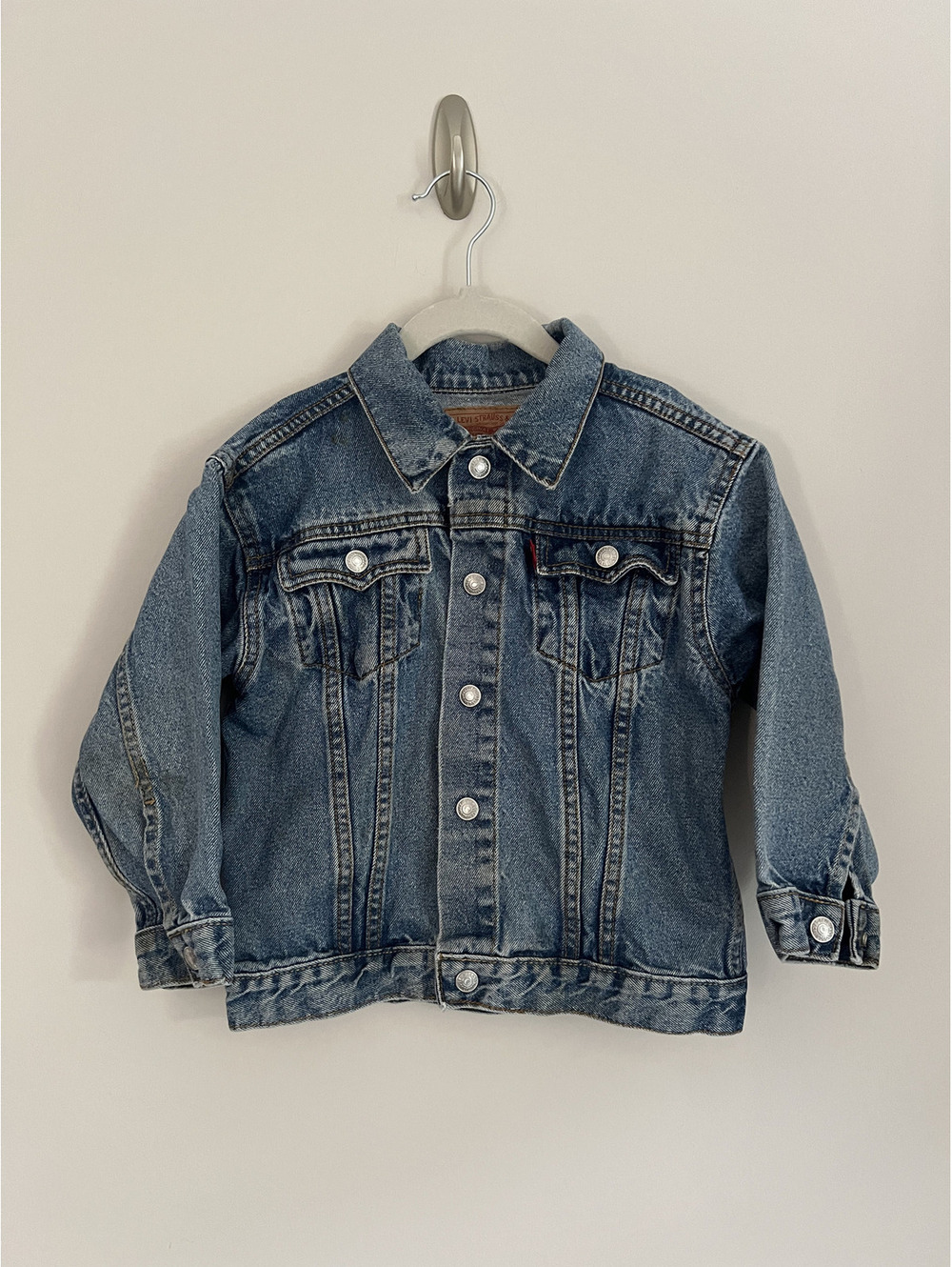 Vintage Y2K 2000s Levi’s 574 Denim Trucker Jacket, Kids 4T Made in Pakistan READ